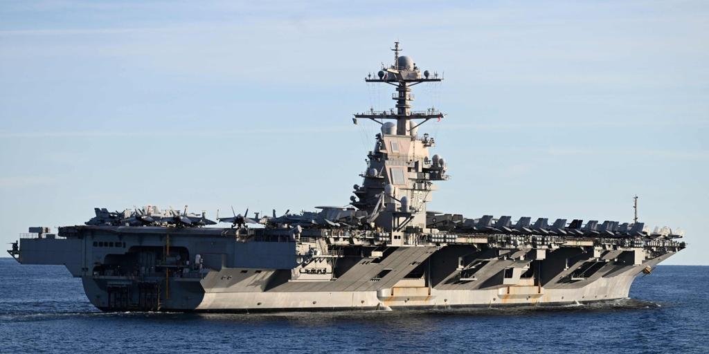 Trump refuerza la operación contra el narco en el Caribe con el despliegue del mayor portaviones del mundo