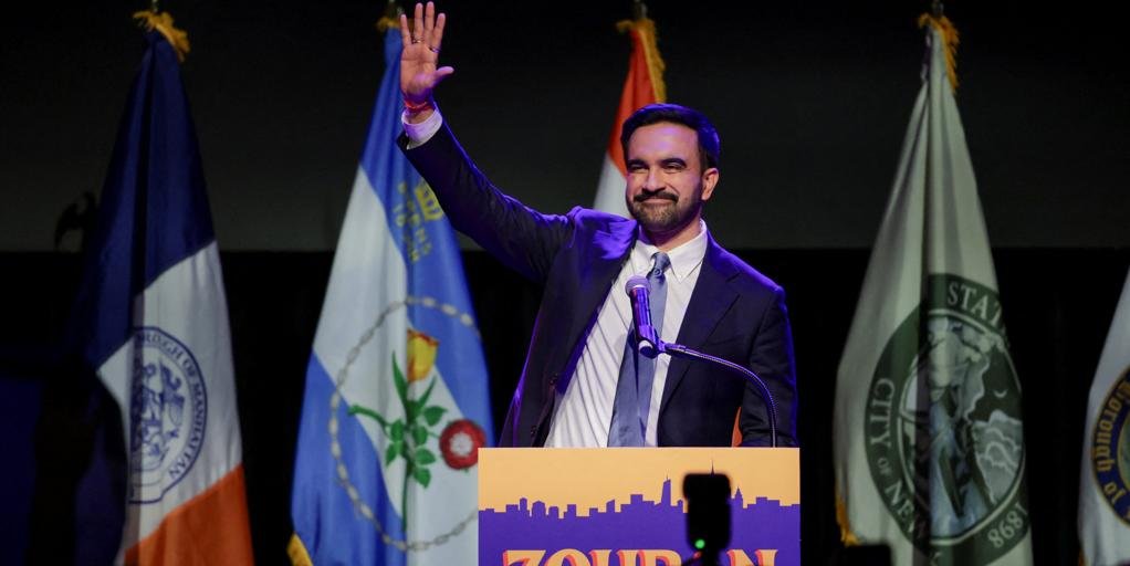 Nueva York elige a un alcalde socialista y musulmán: Zohran Mamdani se impone a Andrew Cuomo