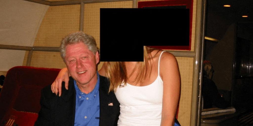 El Departamento de Justicia de Estados Unidos cede ante el Congreso y publica documentos sobre Epstein