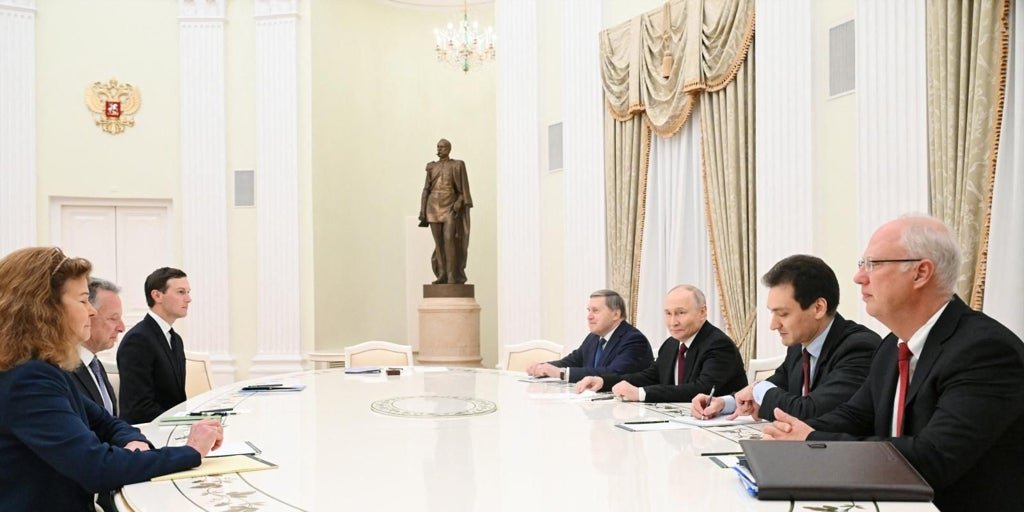 El negociador de Trump intenta convencer a Putin del plan de paz revisado por Ucrania