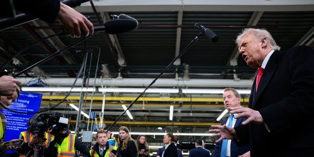 Trump anima las protestas en Irán: «La ayuda está en camino»
