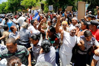 Cuba anuncia la liberación de más de 2.000 presos, la mayor en una década
