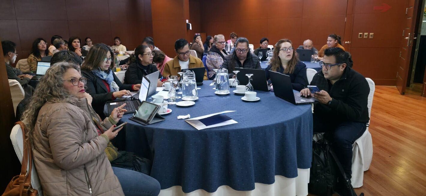 Bolivia fortalece sus capacidades de vigilancia de virus respiratorios para proteger la salud pública