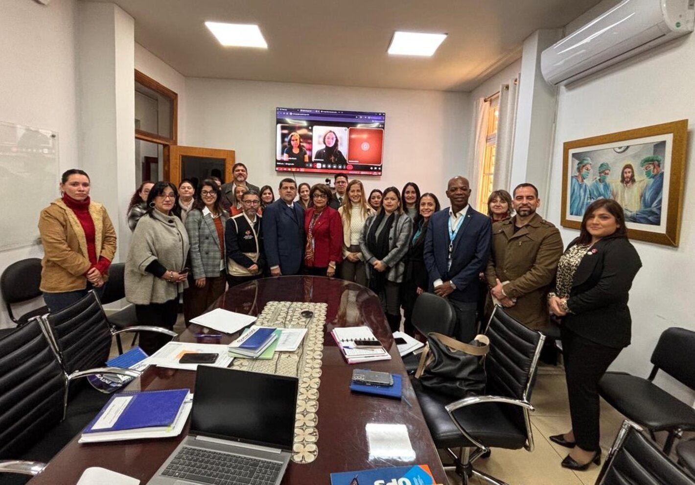 El Ministerio de Salud Pública y Bienestar Social avanza en la articulación de mecanismos de financiamiento y cooperación para fortalecer la Atención Primaria de Salud