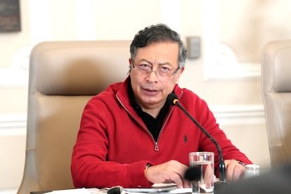 Gustavo Petro vuelve a chocar con Bernie Moreno por las elecciones: “La decisión libre del pueblo de Colombia se respeta”