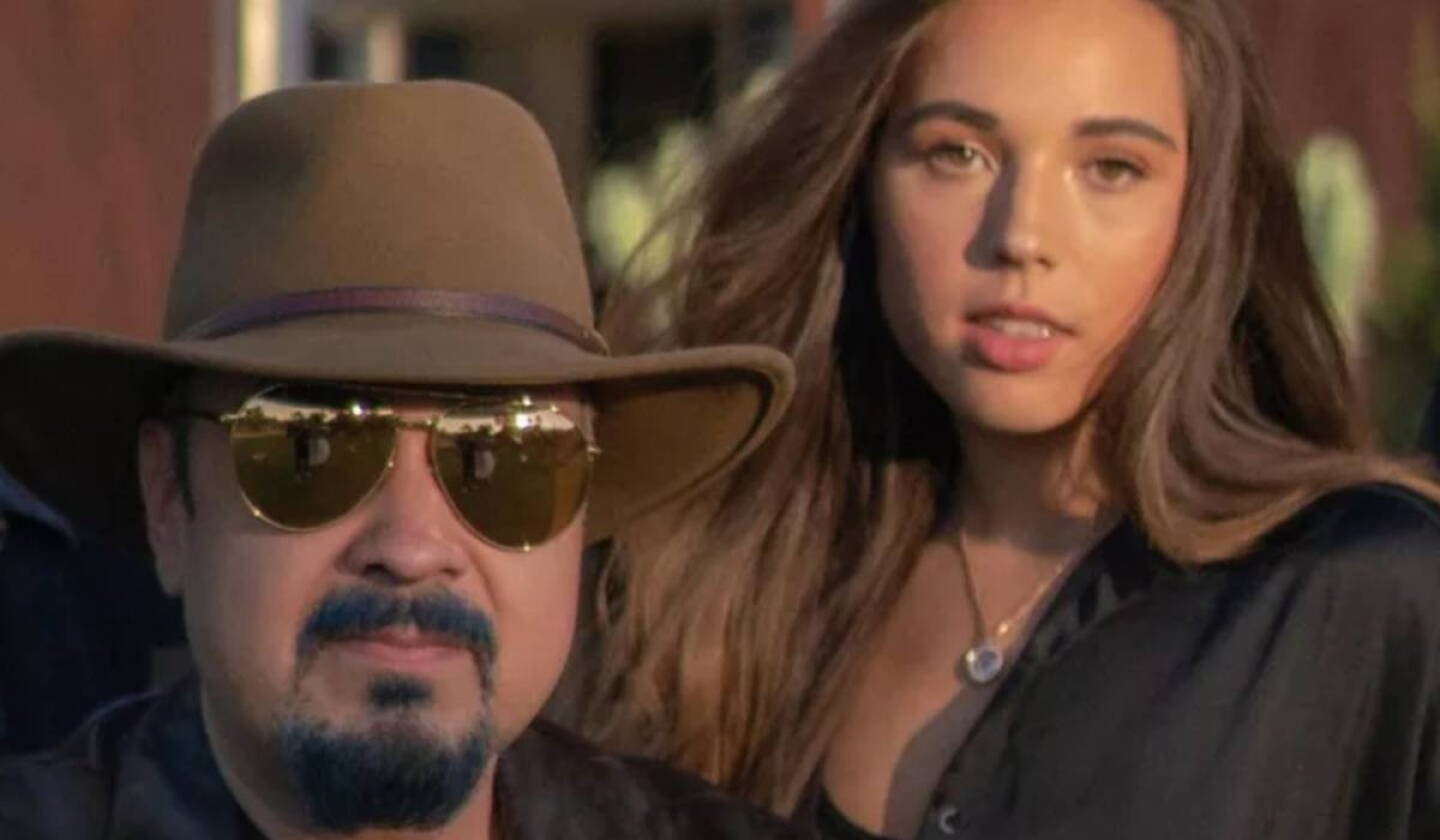 Hija de Pepe Aguilar expulsada de la universidad, ¡quiso tirar a alguien por la ventana!, aseguran