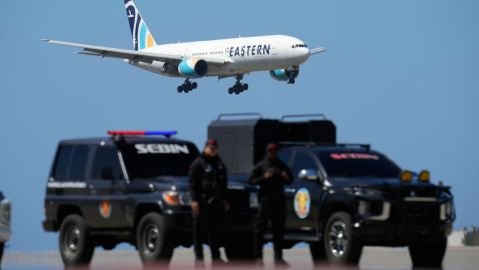 Juez ordena regreso de colombiana deportada al Congo por gobierno de Trump