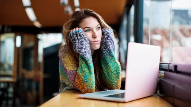 9 tipos de personas que procrastinan y cómo solucionarlo ahora (no después)