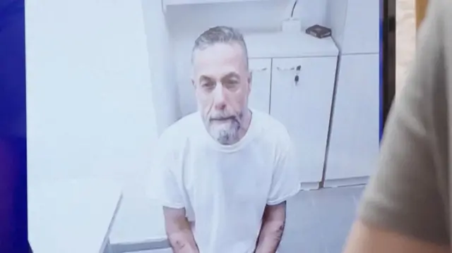 “Creo que esta será la última vez que nos veamos”: quién es el doctor Hussam Abu Safiya detenido por Israel en Gaza y por qué se teme por su vida