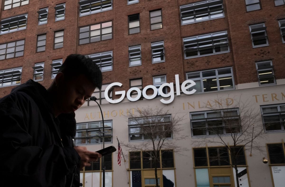 Google elimina reseñas de centros de detención de ICE y borra testimonios de inmigrantes