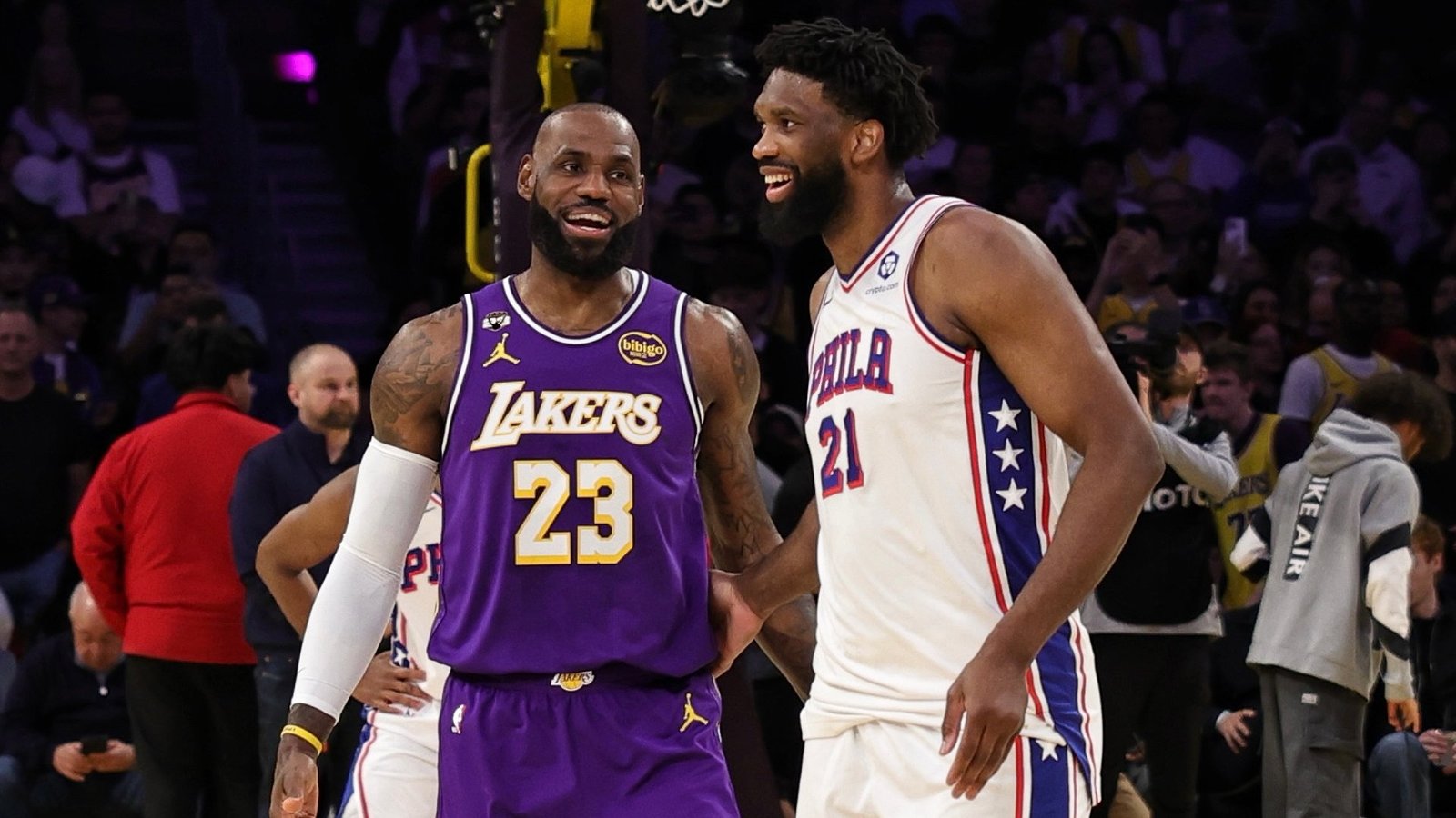LeBron James announces he is signing with 76ers