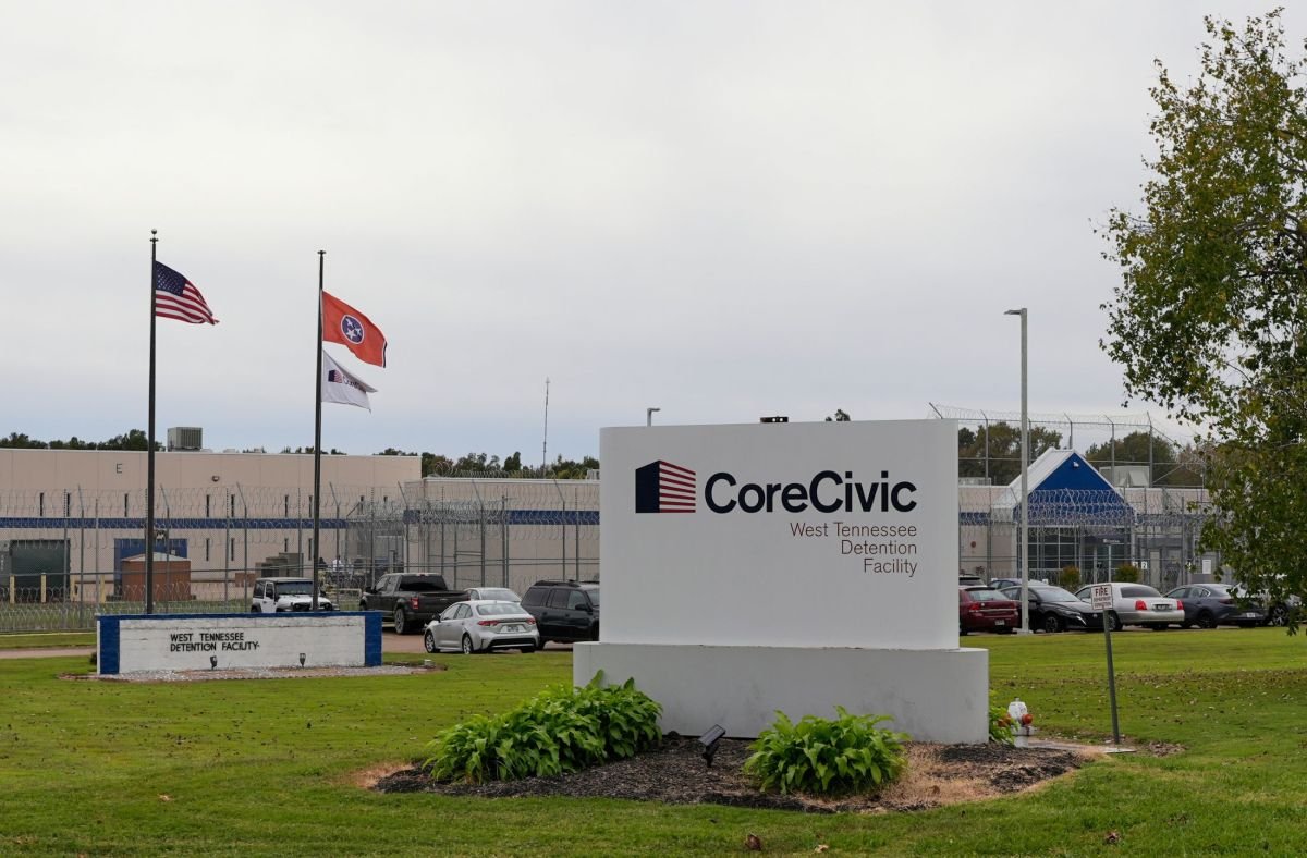Monitor judicial exhibe fallas médicas en el mayor centro de detención de ICE en California