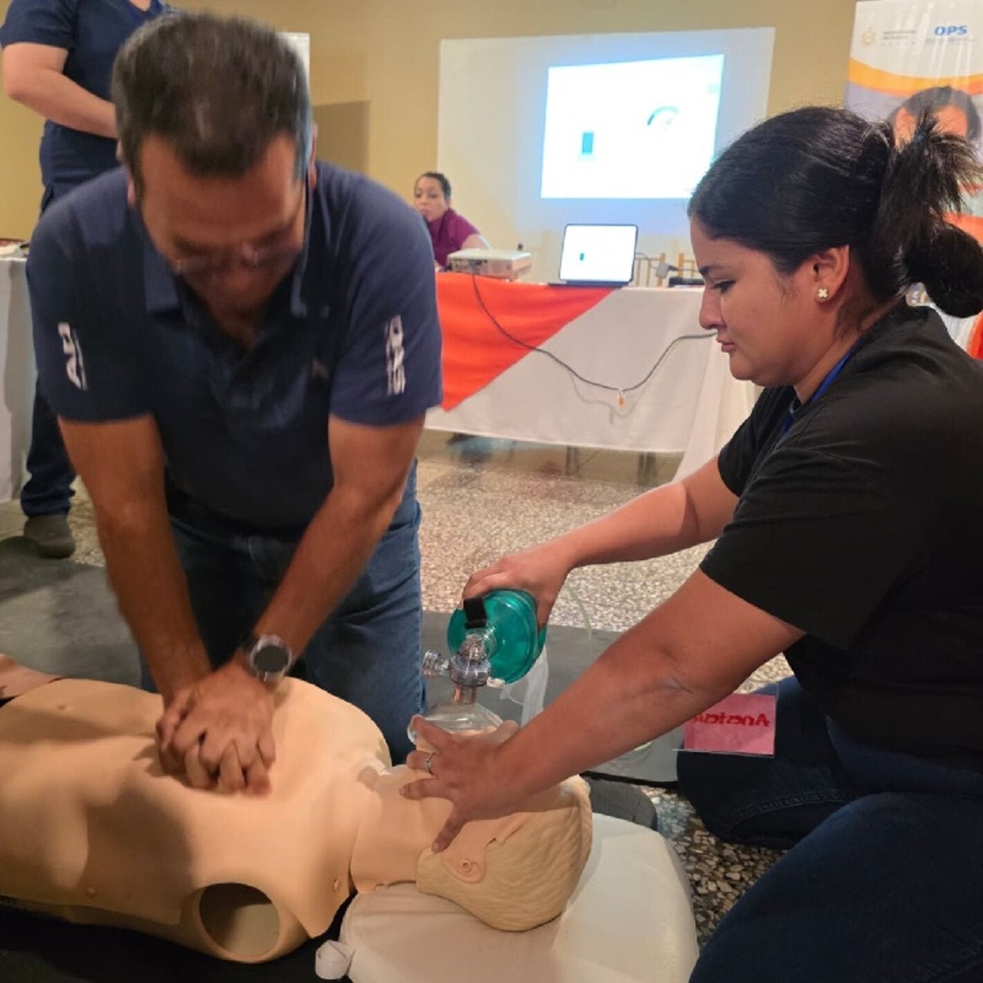 Una estrategia que multiplica conocimientos para proteger la vida de las madres en el sur de Honduras