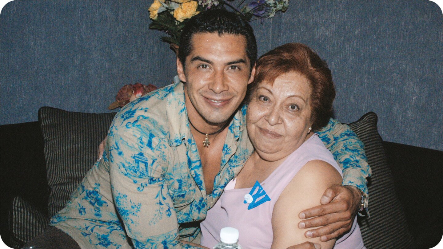 Charly López aparenta una buena vida, pero abandona a su madre amputada: “Dice que si me voy a morir, ¡que me muera!”