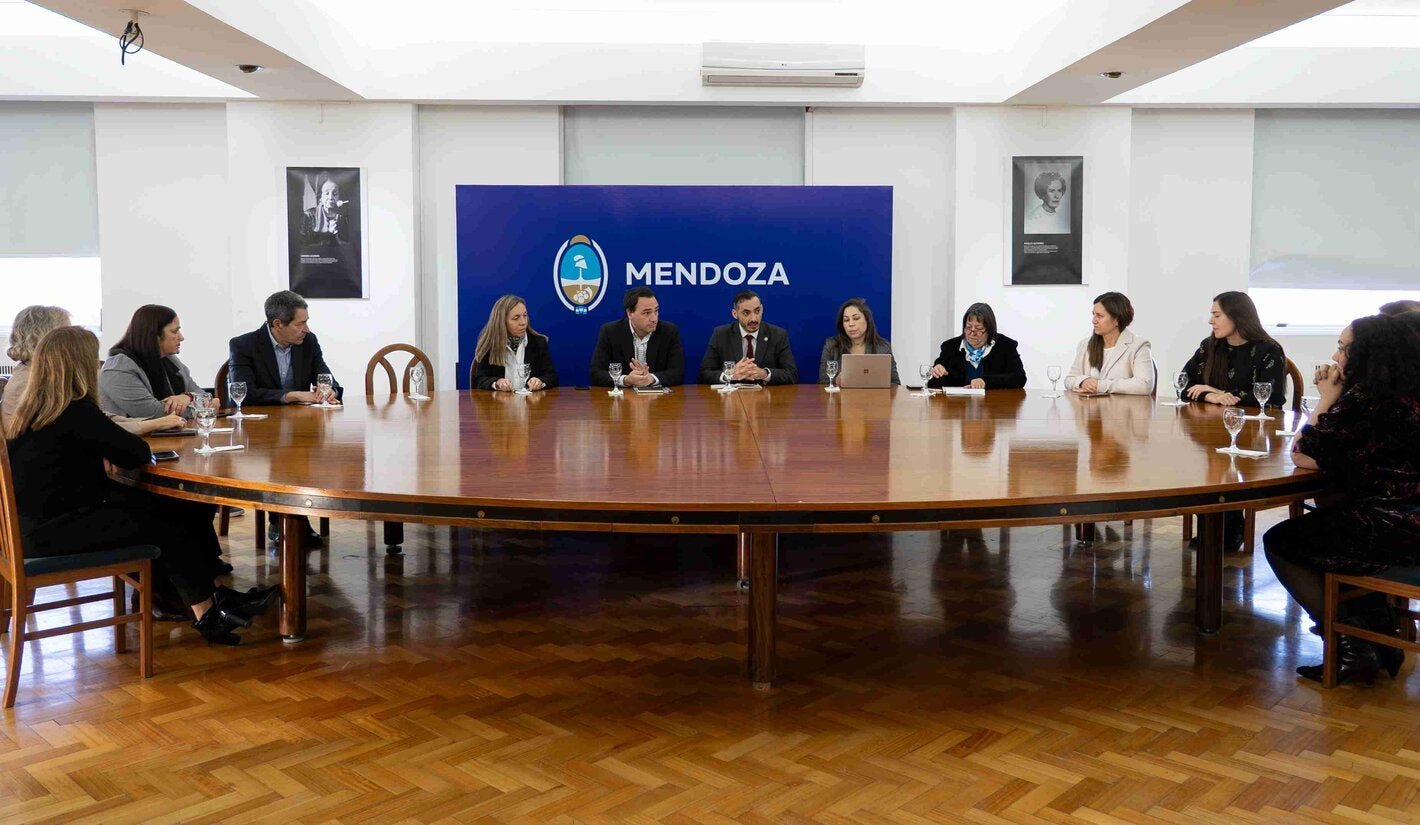 En Mendoza, OPS participó de diálogo sobre los desafíos de la judicialización y las decisiones basadas en evidencia para garantizar el derecho a la salud