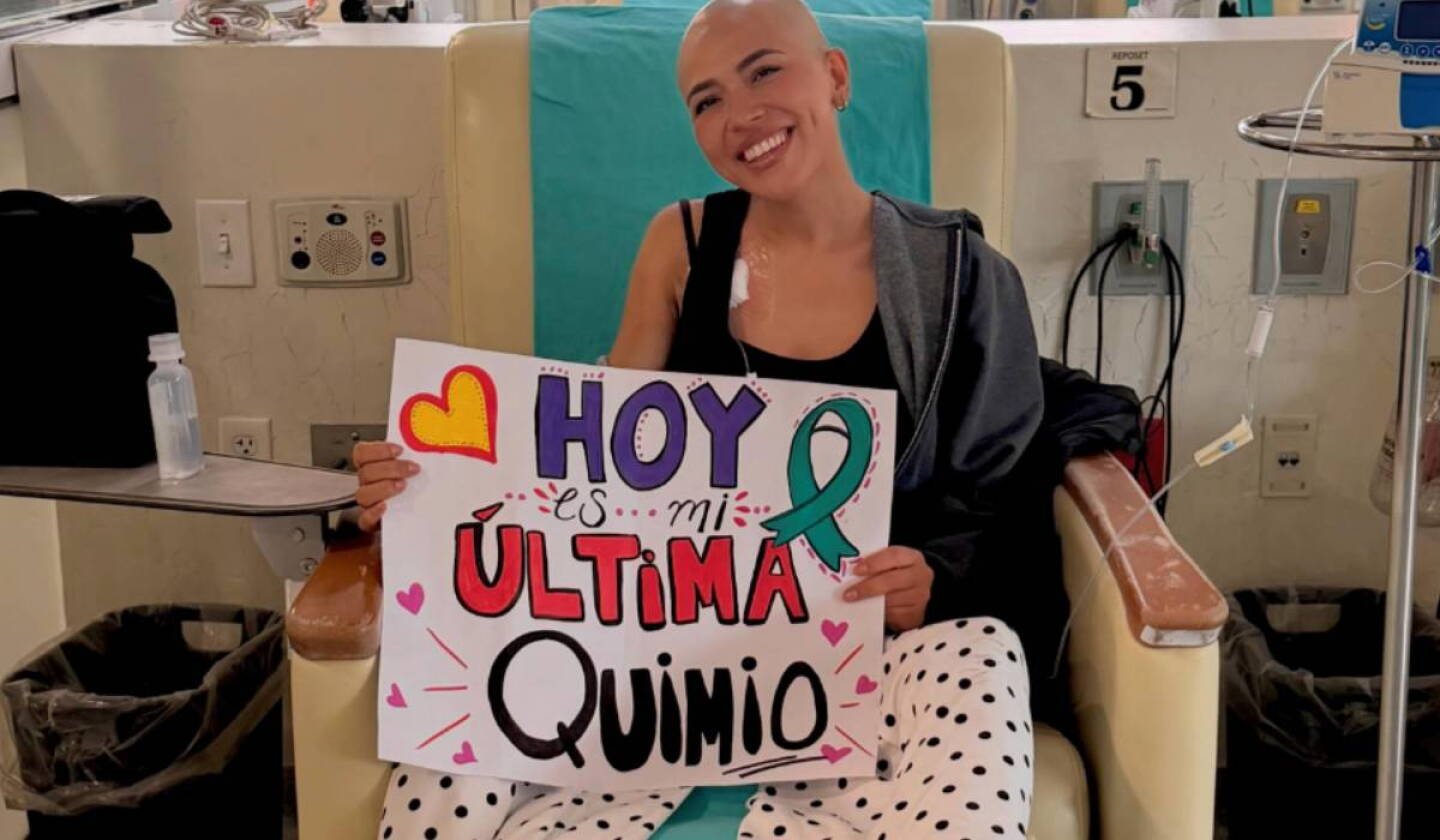 Majo Espinosa, bailarina de Santa Fe Klan, recibe su última quimioterapia contra el cáncer: “Lo logré”| VIDEO