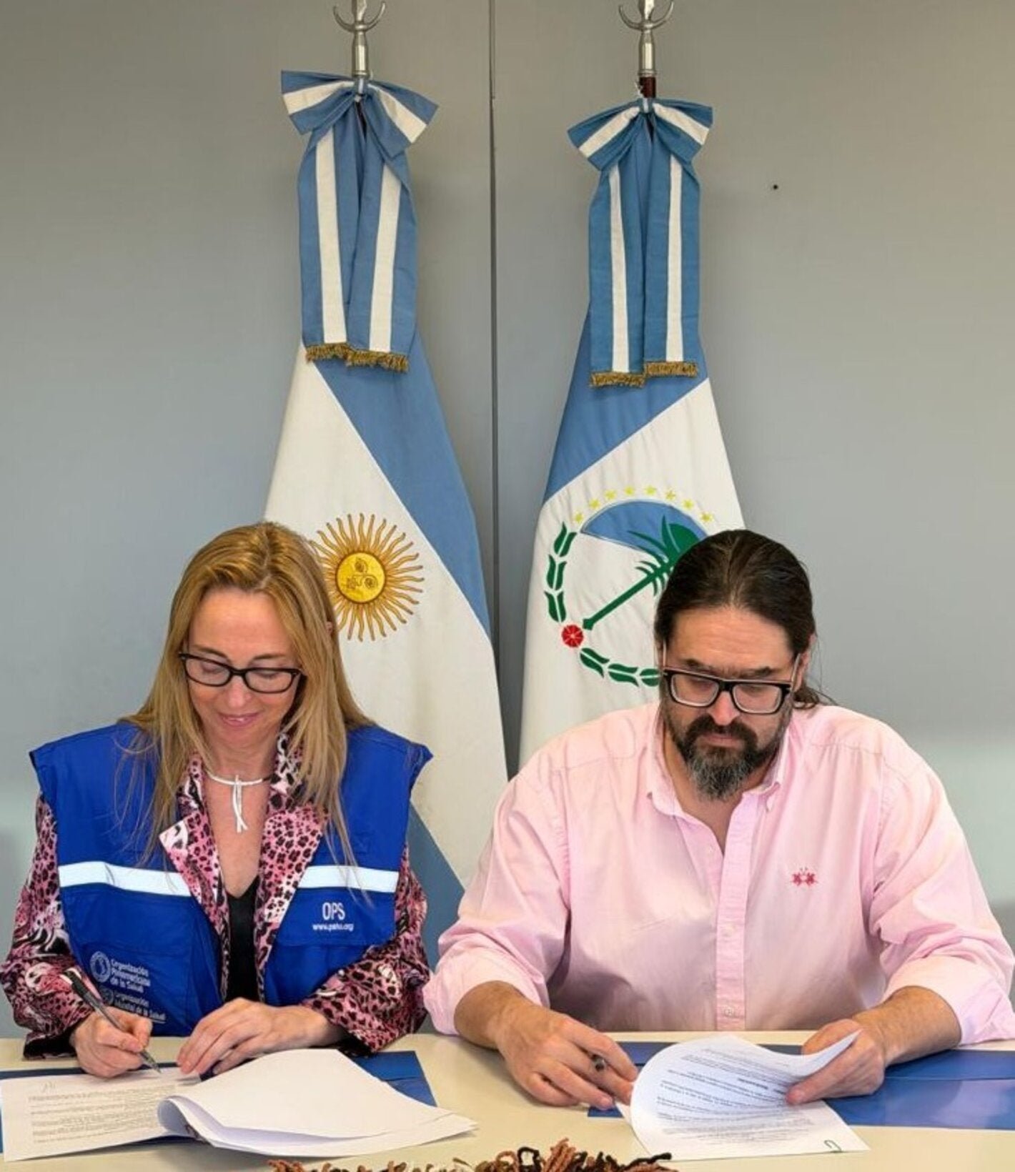OPS Argentina y Neuquén firmaron acuerdo para fortalecer el sistema de salud en la provincia
