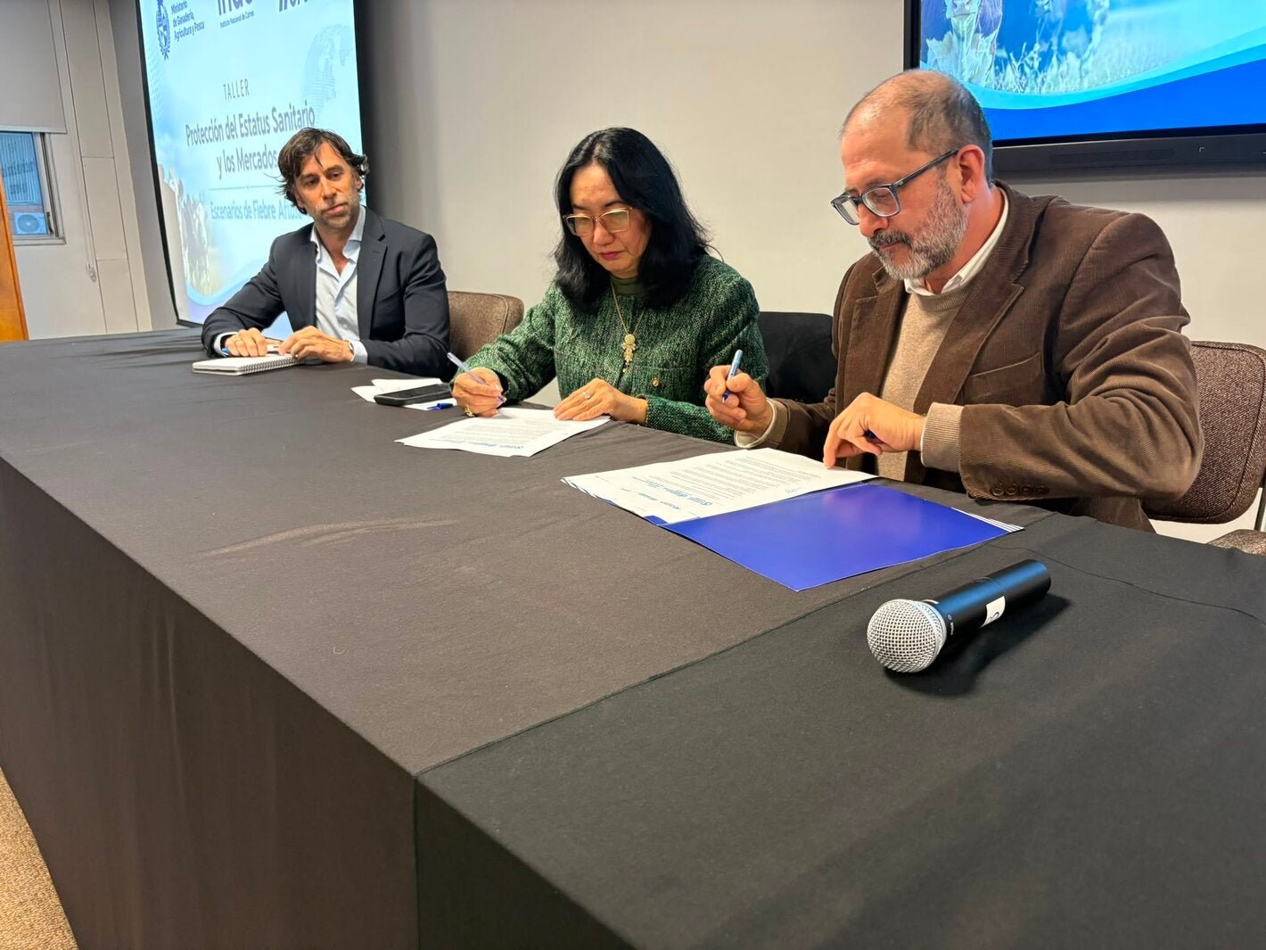 Uruguay formaliza su adhesión plena al Banco Regional de Antígenos de Fiebre Aftosa