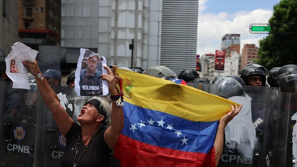 Venezuela anuncia 131 excarcelaciones tras comenzar el diálogo con la oposición: 40 presos políticos ya están libres