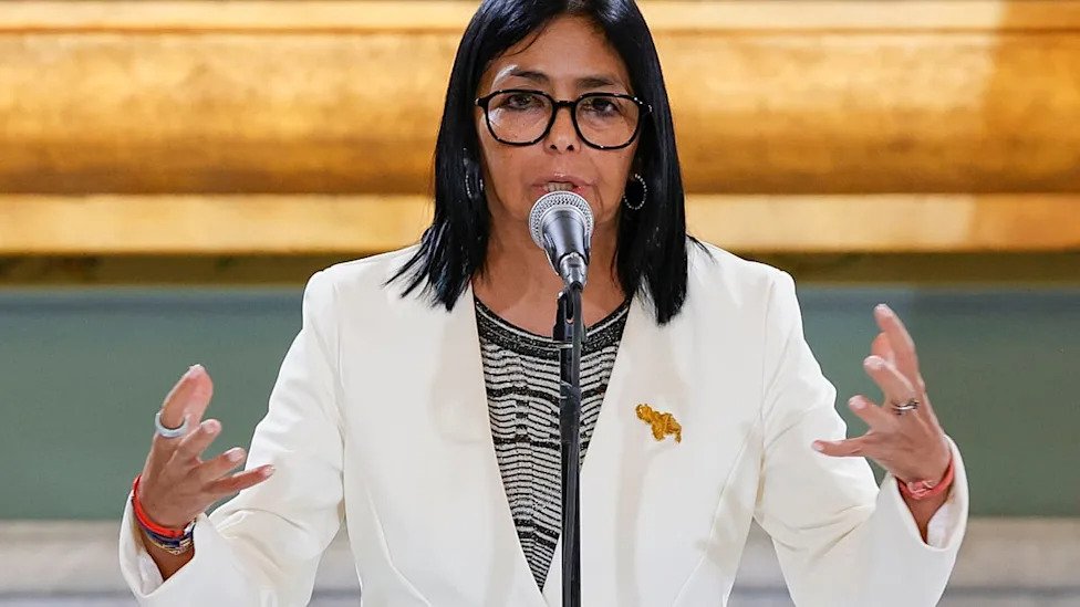 Delcy Rodríguez pide reformar la “ley contra el odio” en Venezuela: qué castiga y qué se despenaliza