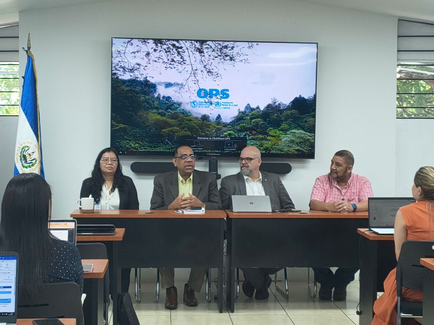 El Salvador impulsa acciones para mejorar la vigilancia y atención de accidentes por serpientes y otros animales venenosos