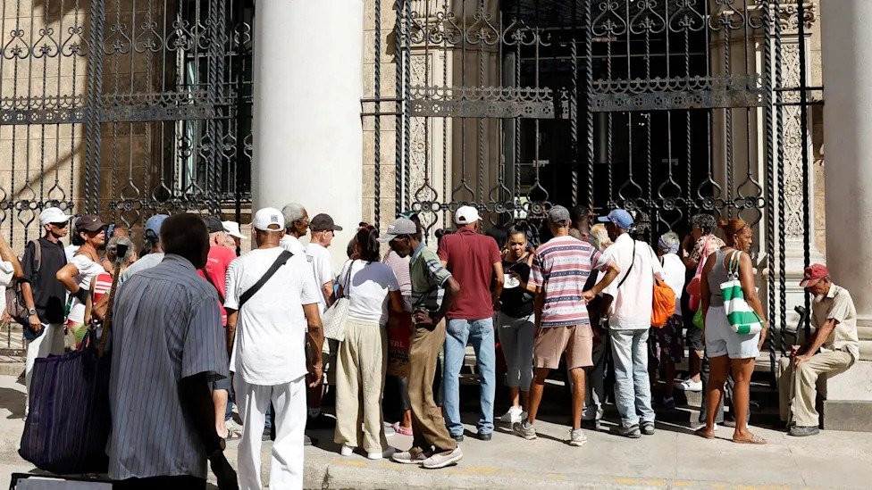 España abre una segunda sede consular en Cuba tras recibir más de 100.000 peticiones de nacionalidad por ‘ley de nietos’