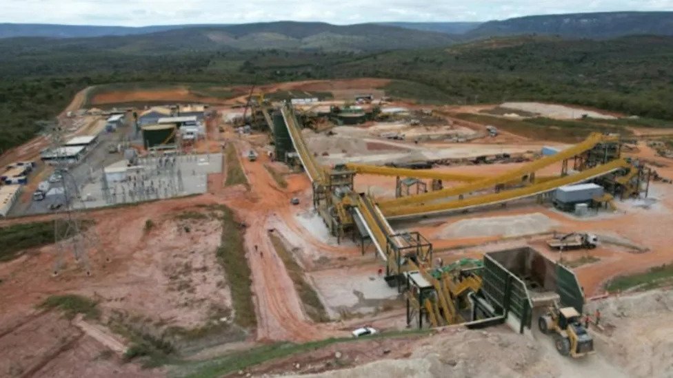 Justicia de Brasil paraliza la mina de litio de Sigma Lithium