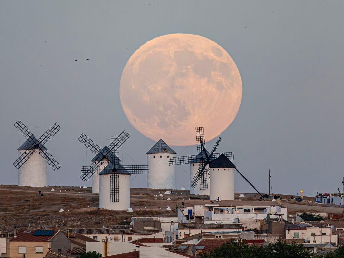 Luna llena de septiembre 2026: horario y zonas de España dónde se puede ver