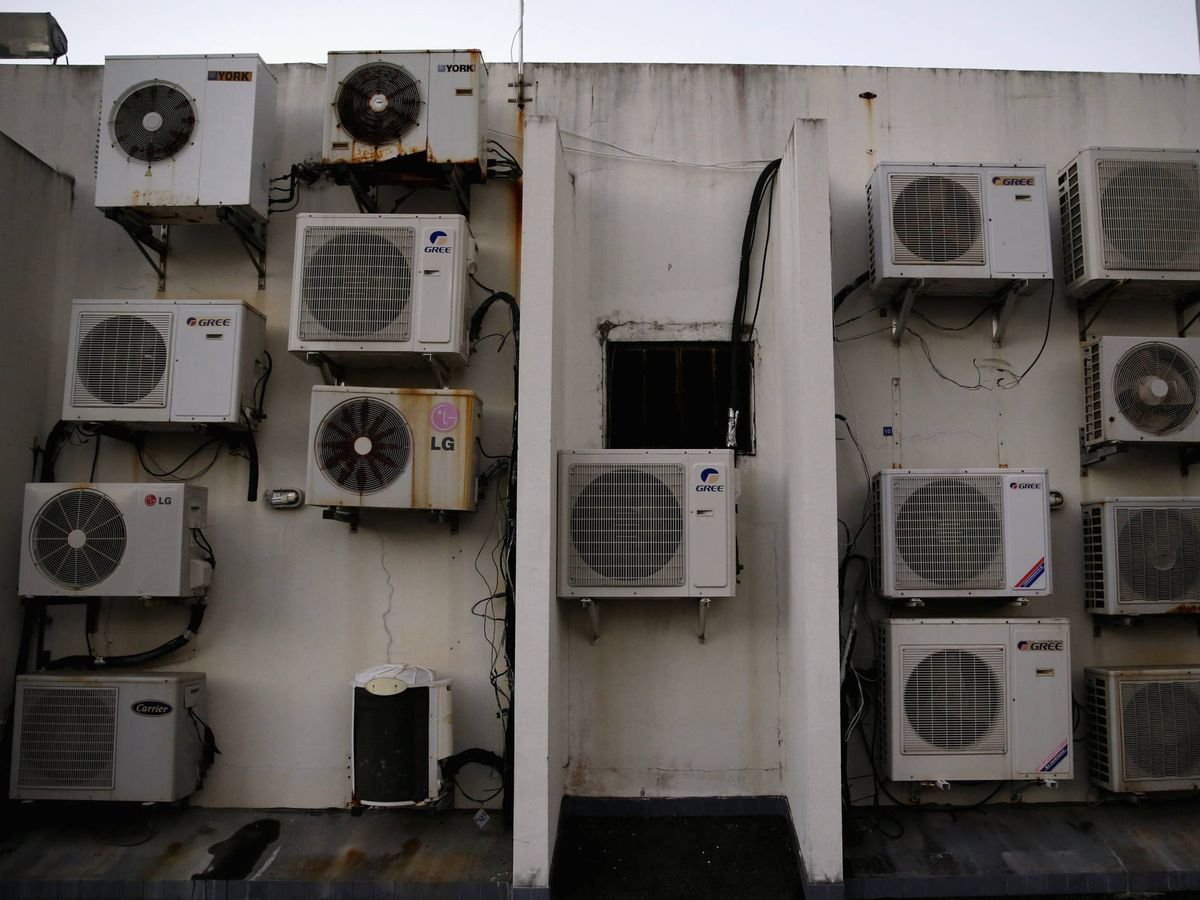Ni para regar ni para la cisterna: descubren cómo usar el agua residual del aire acondicionado para bajar la factura de la luz