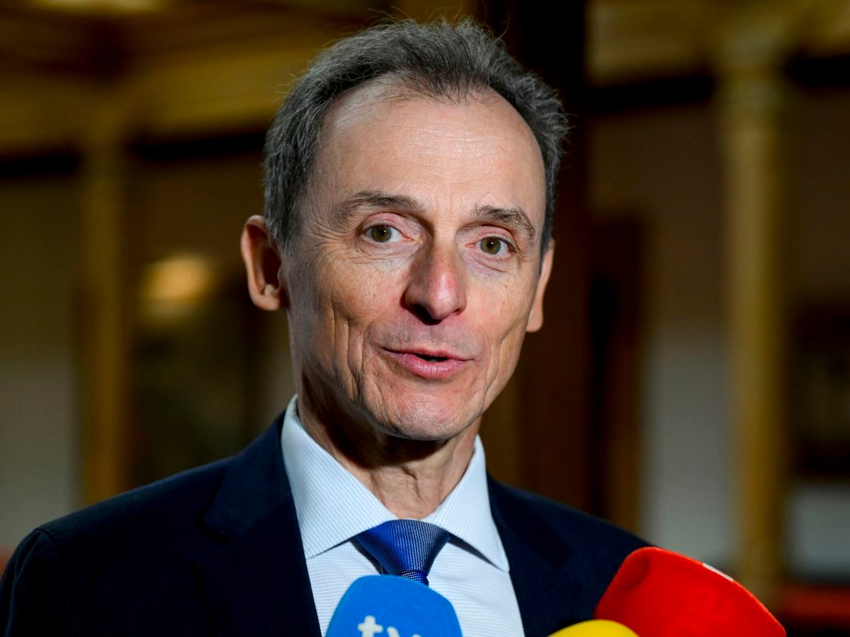 Pedro Duque, sobre el desarrollo sin regulación de la IA: “Siempre va a haber alguien que encuentre una manera de ganar dinero sin preocuparle las consecuencias”