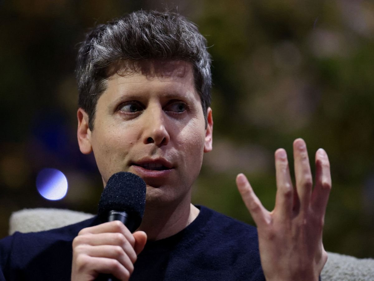 Sam Altman, CEO de OpenAI: “El mundo tiene razón al temer. No necesitamos tanta imaginación como antes para ver cómo podría salir mal”