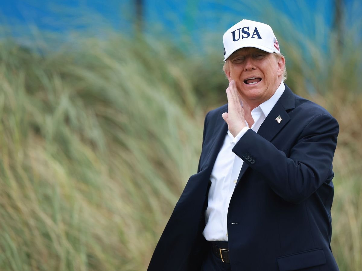 Trump rechaza la idea del CEO de Anthropic sobre frenar el desarrollo de la IA: “Lideramos frente a China, quiero que siga siendo así”