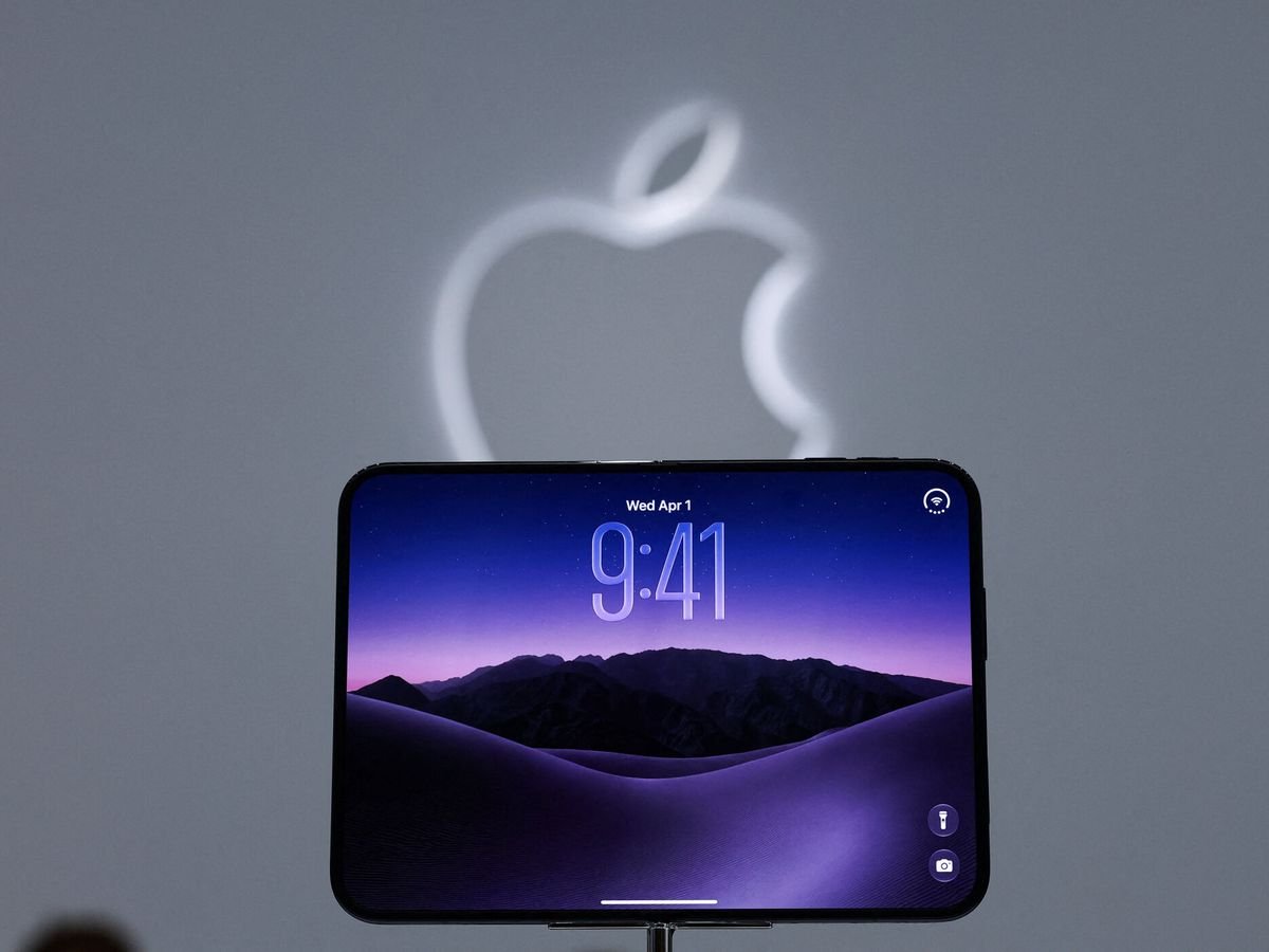 Tu iPhone se actualiza hoy: cómo y cuándo descargar iOS 27, modelos compatibles y cuáles son sus nuevas funciones